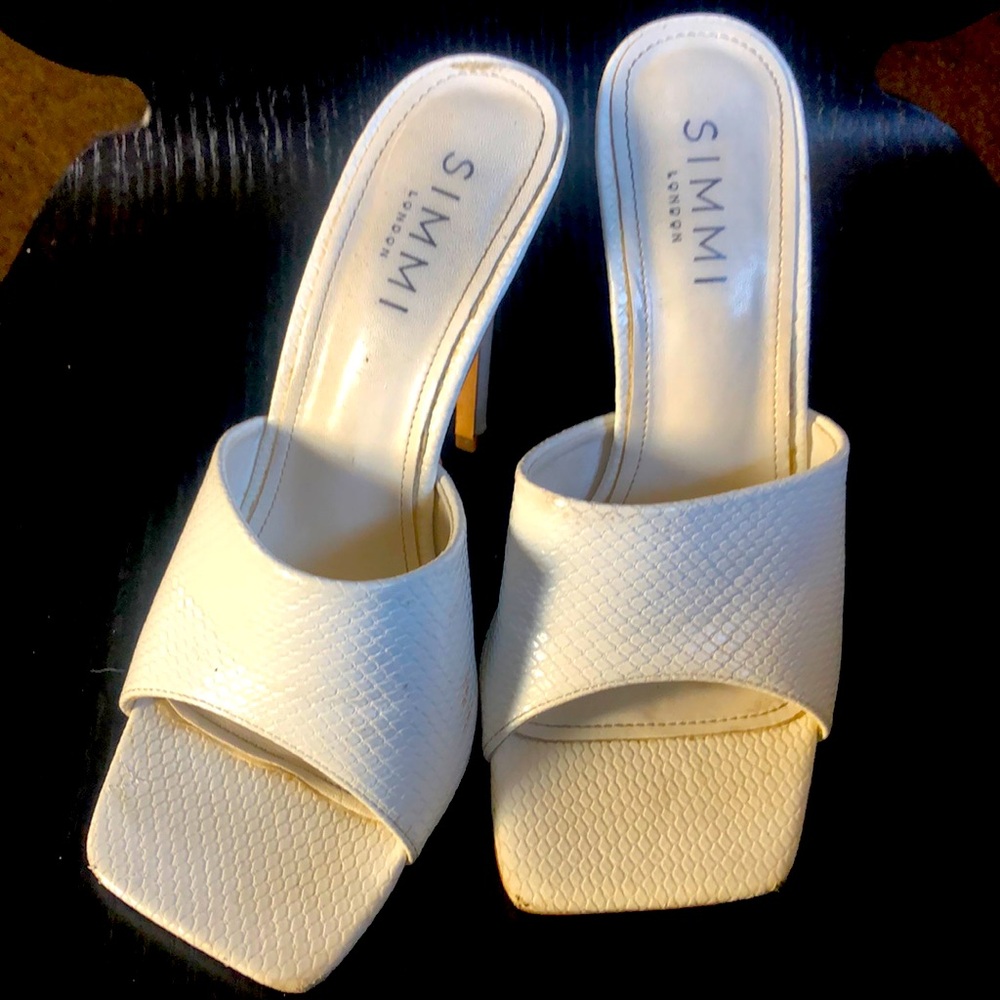 Simmi London white mules